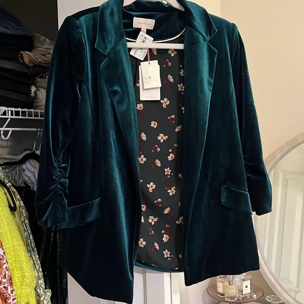 Skies are Blue Velvet Blazer